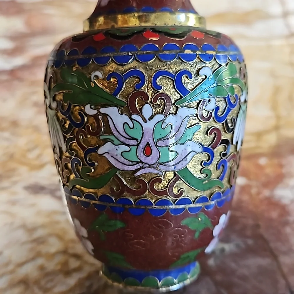 Chinese Cloisonne Enamel Vase